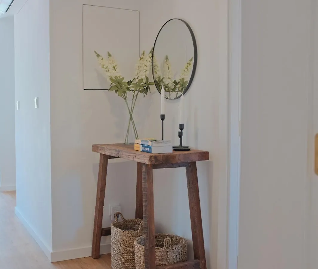 Downtown Terrace - 2 Bedroom Apt In Graca With Private & Sunny Terrace! Lisboa